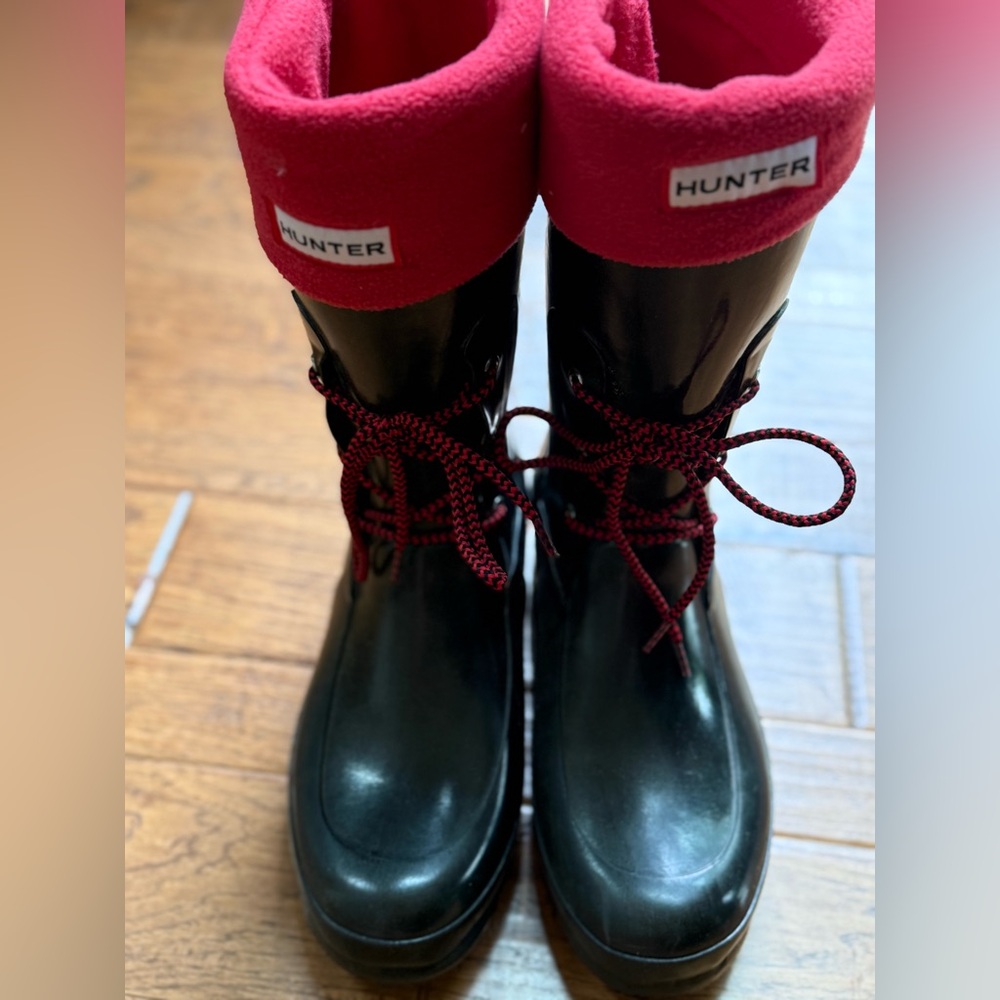 Black Hunter boots with Red liners, size 40/41